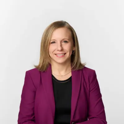 Headshot of Kelly McManus