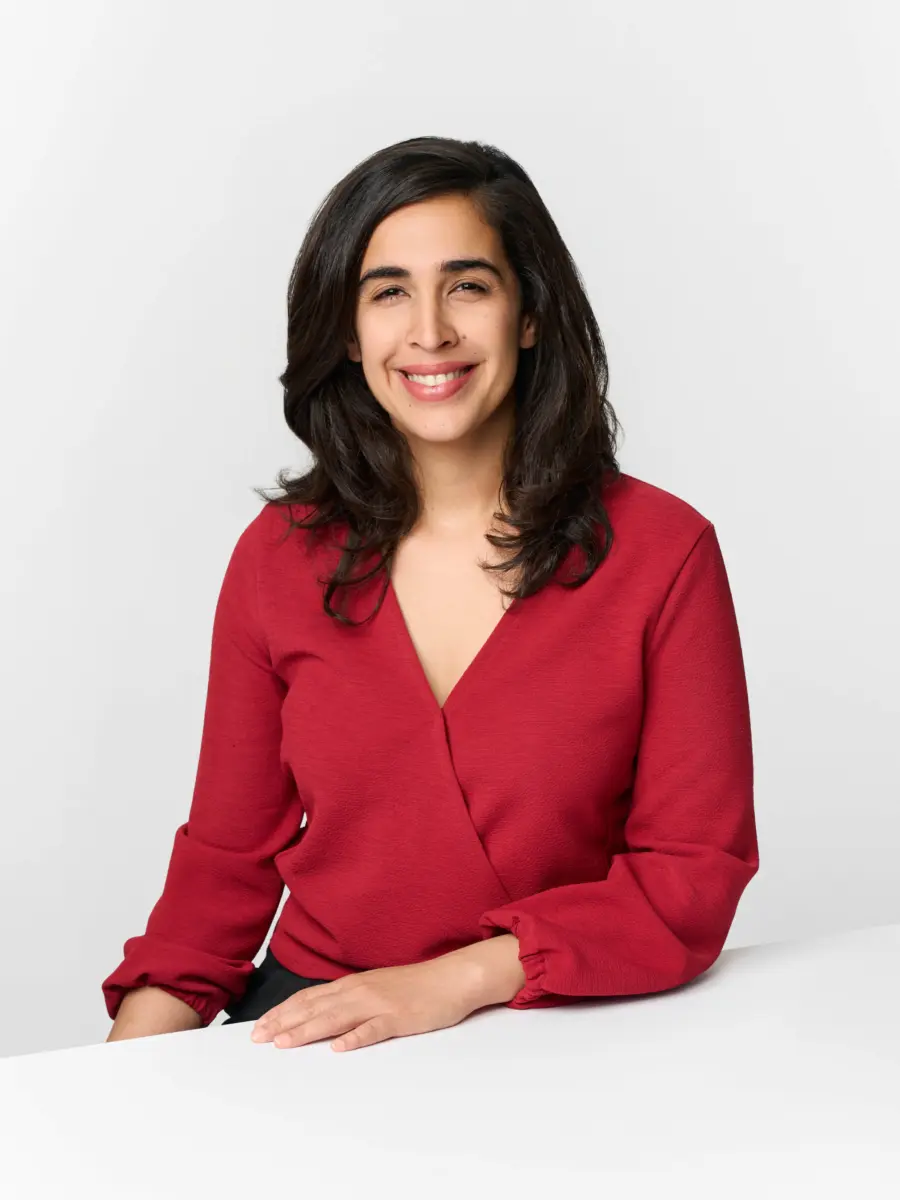 Headshot of Ashna Arora